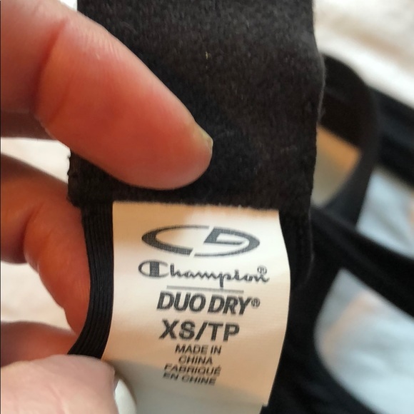 New XS padded Black sports bra - Picture 4 of 5